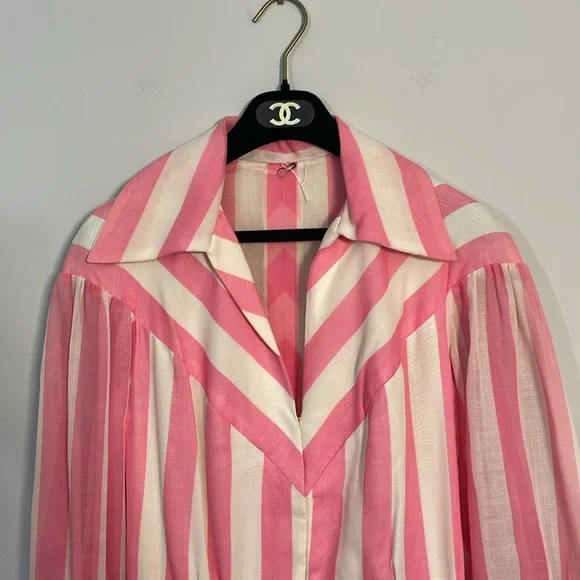 One of a kind, vintage pink and white striped dress, slip Size 4-6. 💖 - Picture 3 of 11